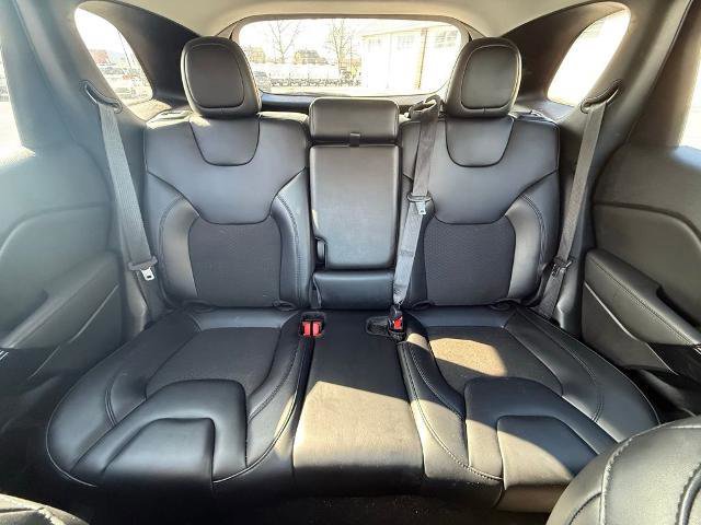 Used 2021 Jeep Cherokee Latitude Plus image 12