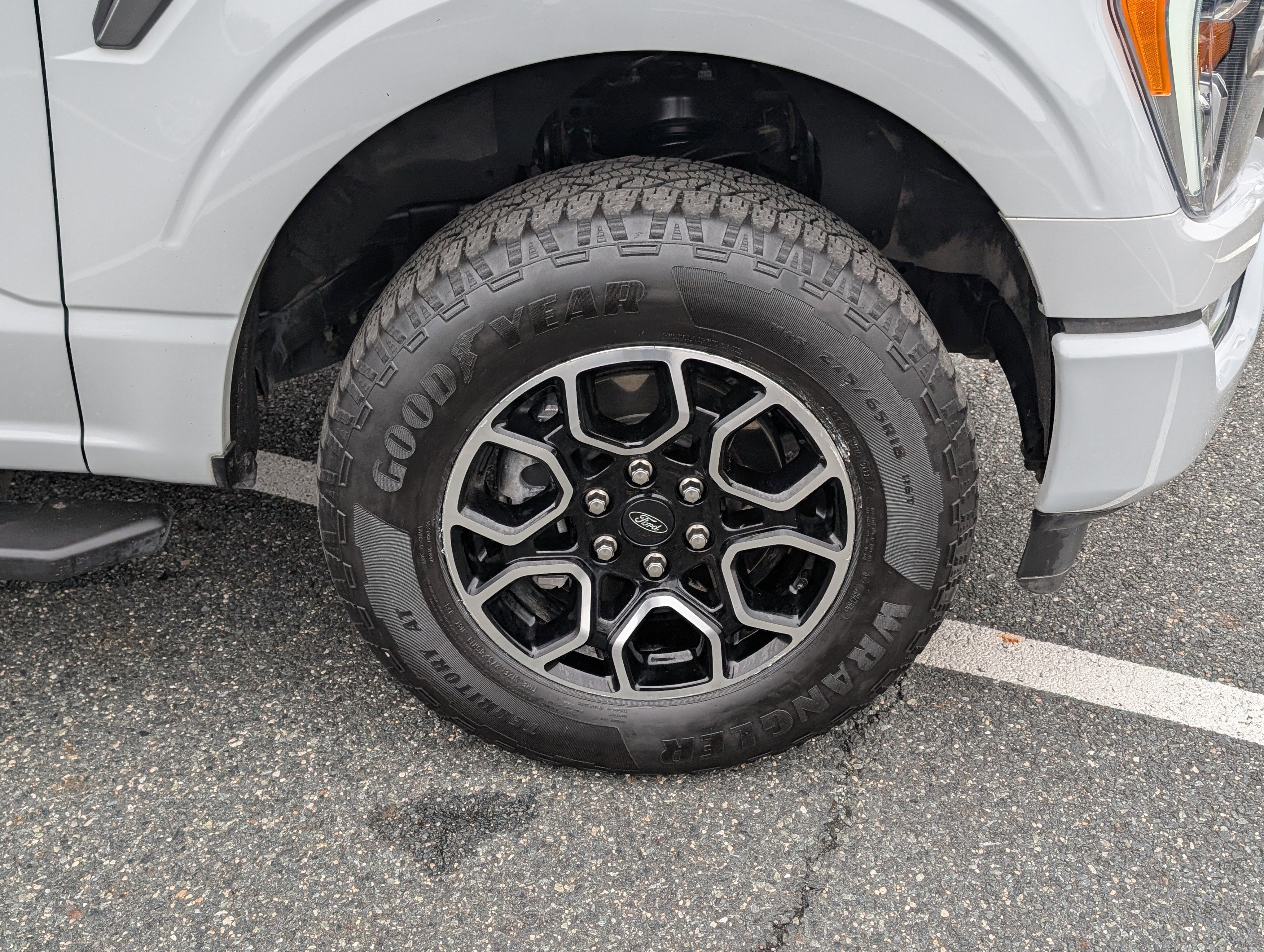 Certified 2023 Ford F150 XLT w/ Equipment Group 302A High image 9