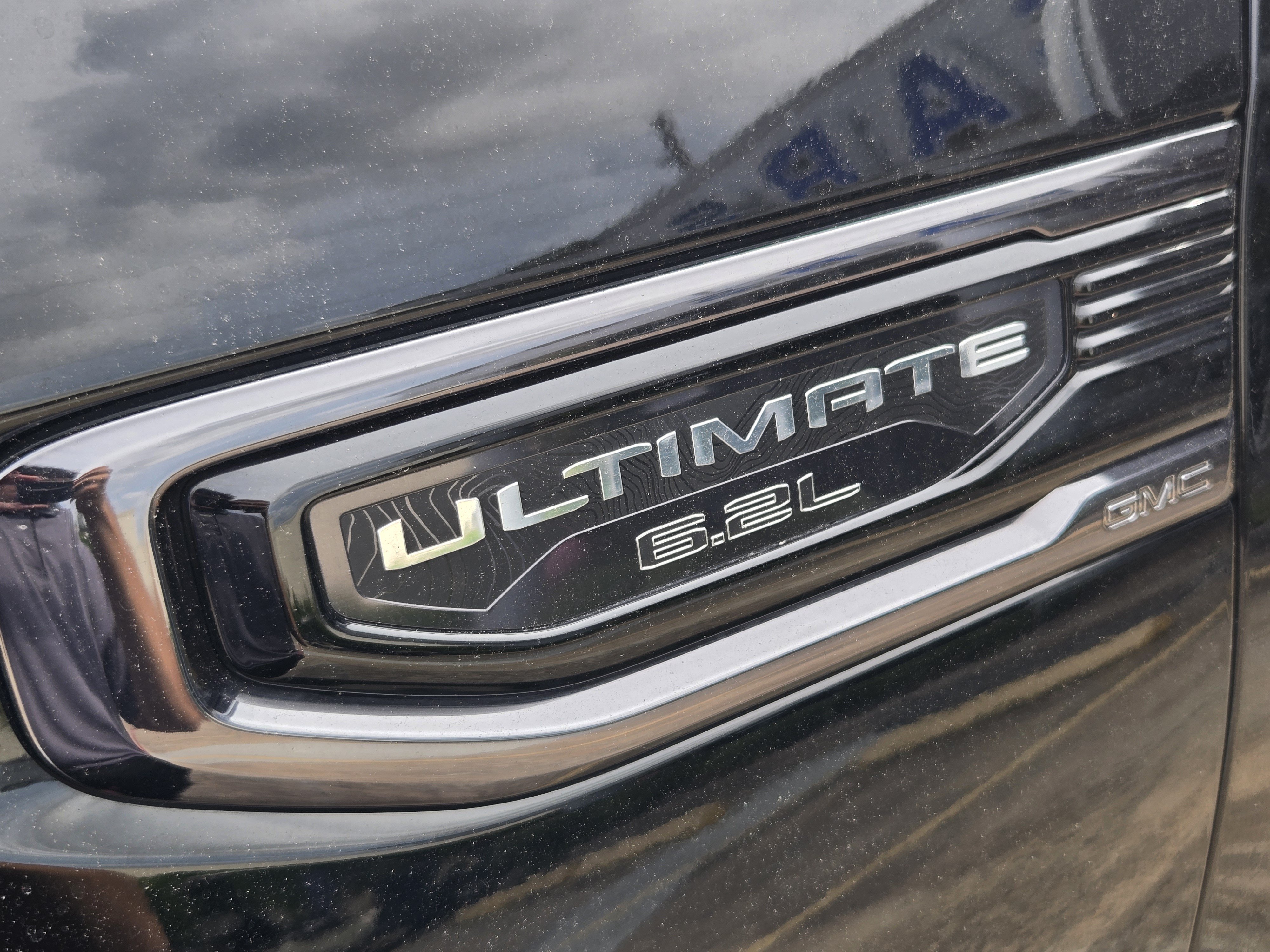 Used 2024 GMC Sierra 1500 Denali Ultimate AWD/4WD image 8