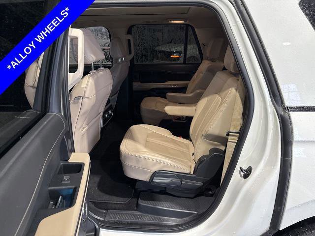Certified 2022 Ford Expedition Max Limited image 7