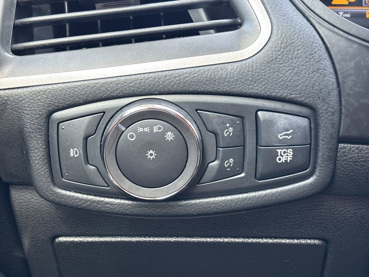 Certified 2022 Ford Edge SEL w/ Convenience Package image 27