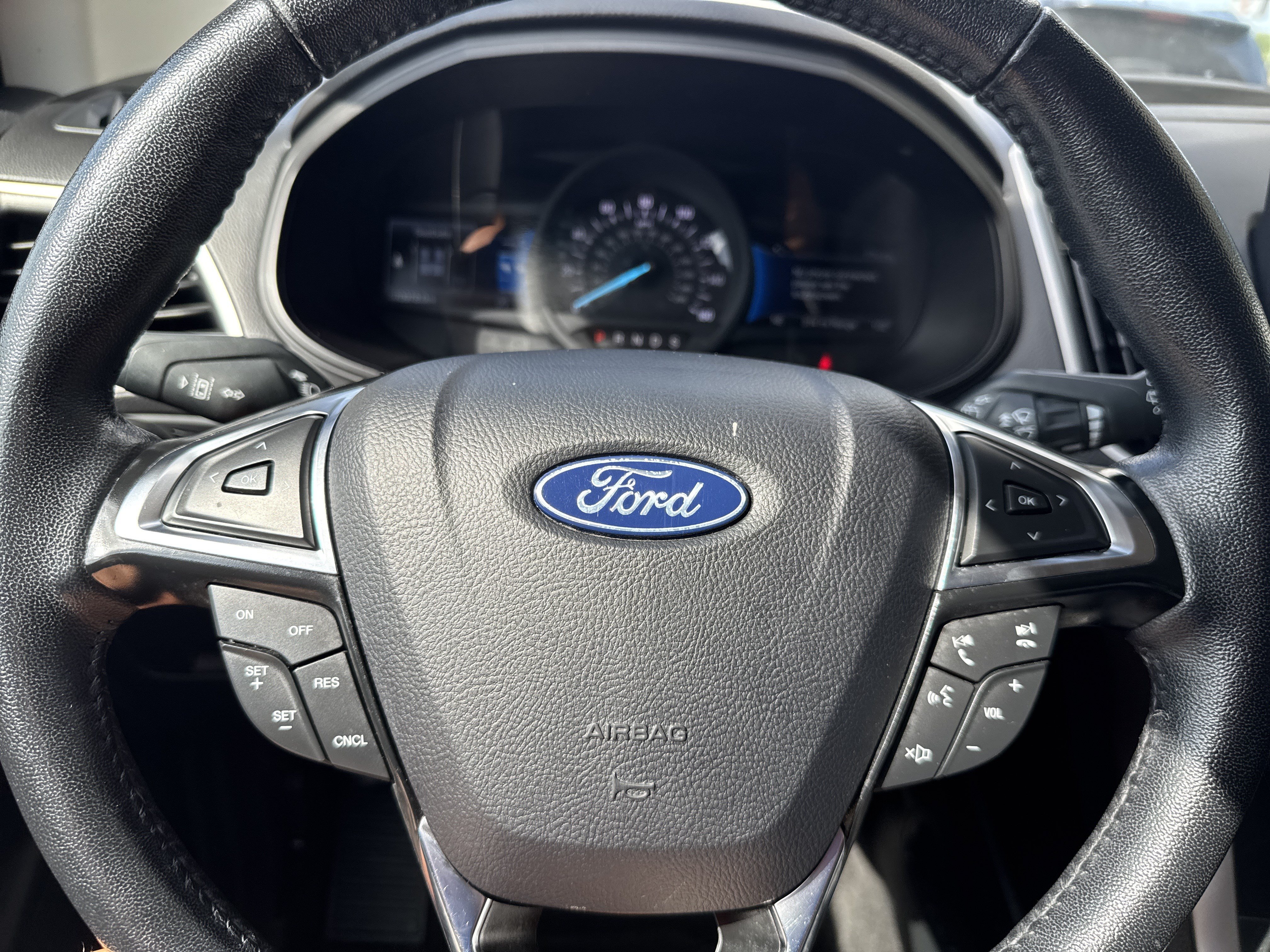 Certified 2024 Ford Edge SEL AWD/4WD image 16