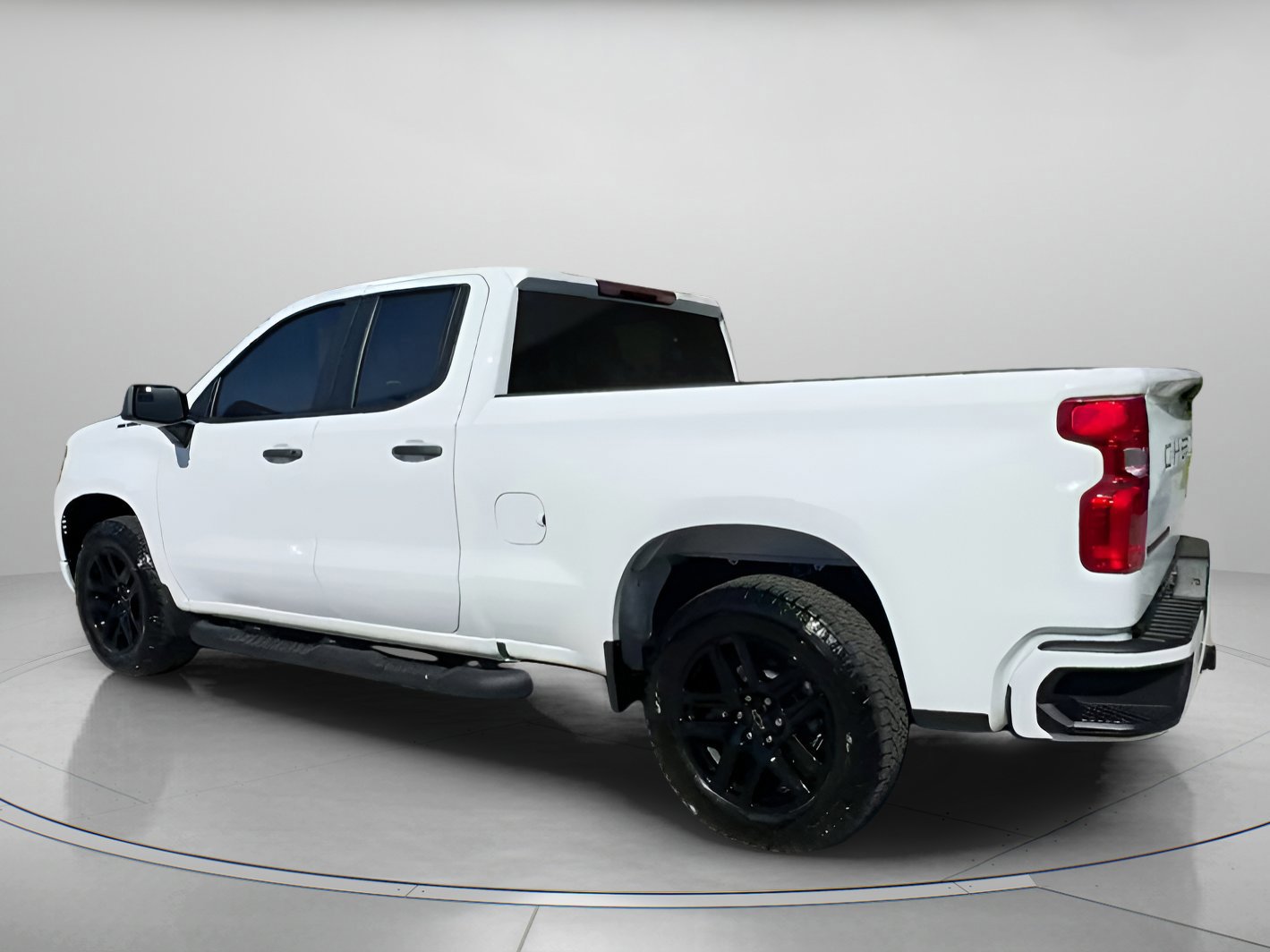 Used 2025 Chevrolet Silverado 1500 Custom w/ Turbomax Blackout Package image 11