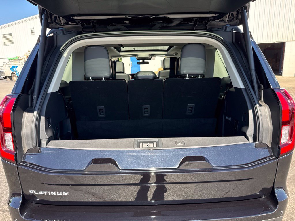 Certified 2025 Ford Expedition Platinum AWD/4WD image 56
