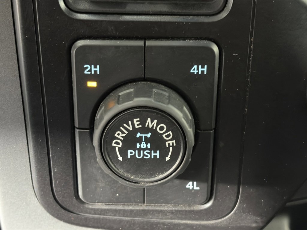 Certified 2021 Ford F150 XLT w/ Equipment Group 302A High image 24