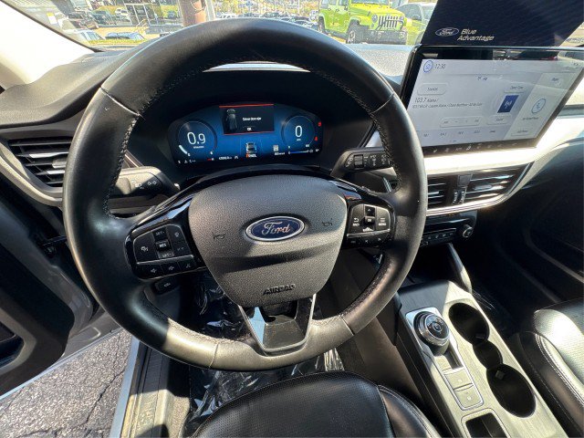 Certified 2024 Ford Escape Platinum AWD/4WD image 15