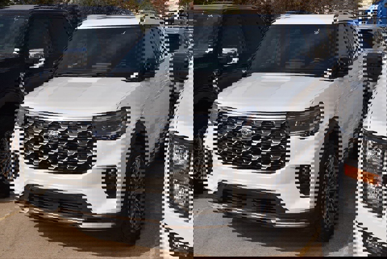 Certified 2025 Ford Explorer Platinum w/ Ultimate Package