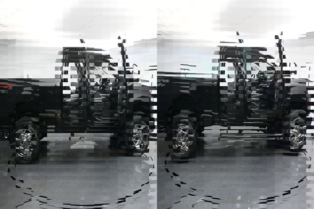 Certified 2025 Ford F350 Lariat w/ Lariat Ultimate Package AWD/4WD image 42