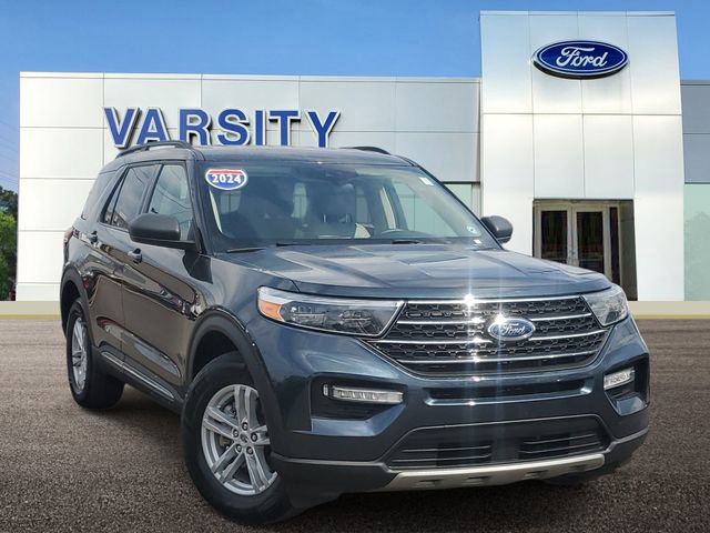 Certified 2024 Ford Explorer XLT w/ Equipment Group 202A AWD/4WD image 4