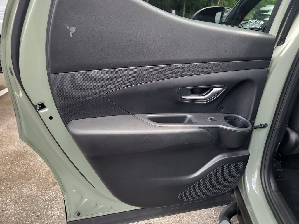 Used 2024 Hyundai Santa Cruz SE FWD image 8