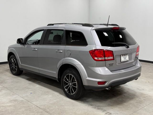 Used 2018 Dodge Journey SXT w/ Connectivity Group image 9