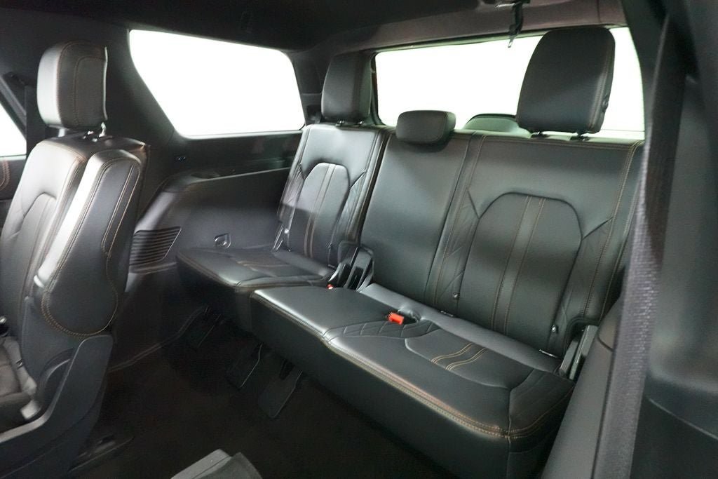 Certified 2023 Ford Expedition Platinum AWD/4WD image 28
