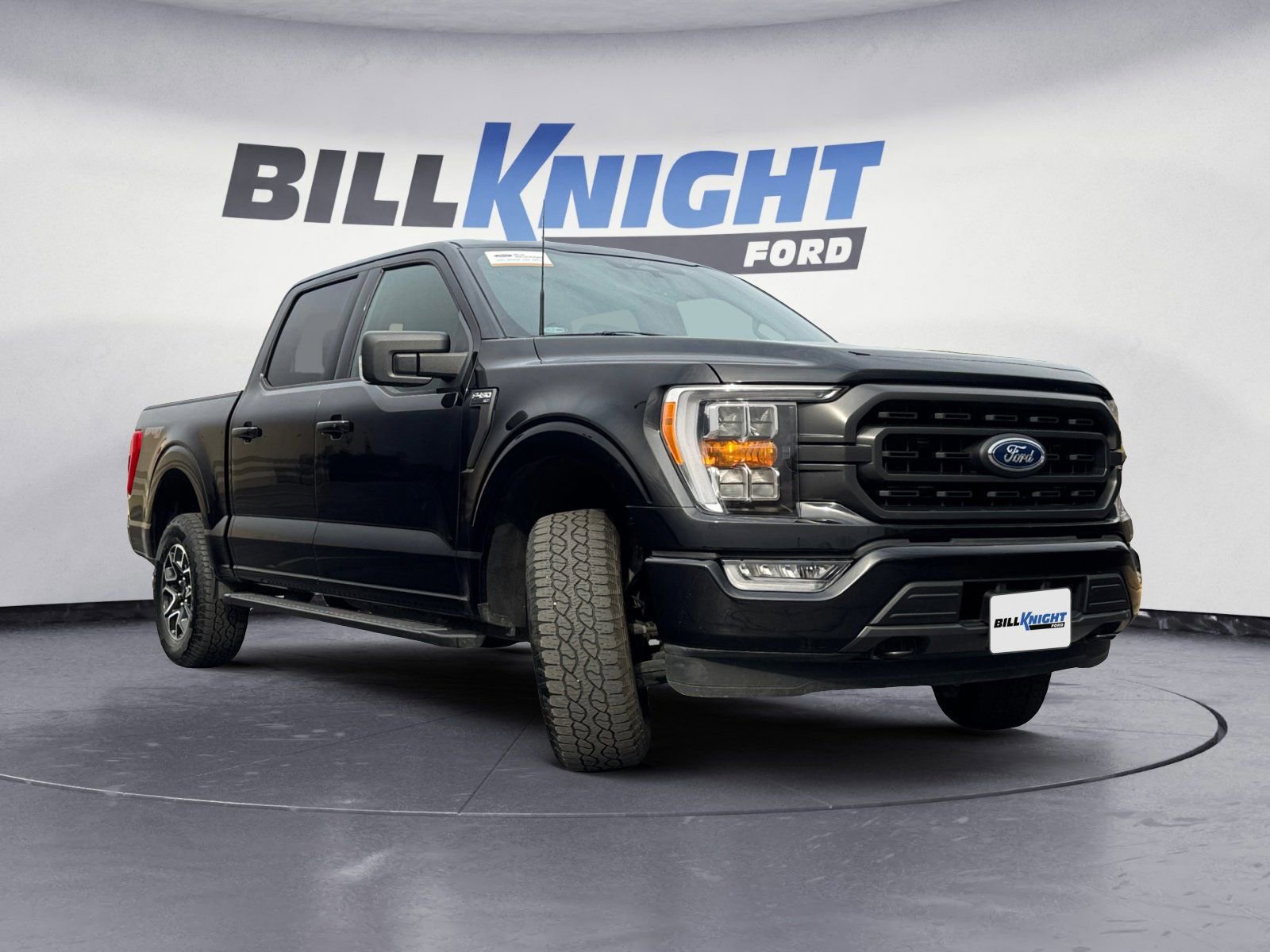 Certified 2022 Ford F150 XLT w/ Equipment Group 302A High image 7