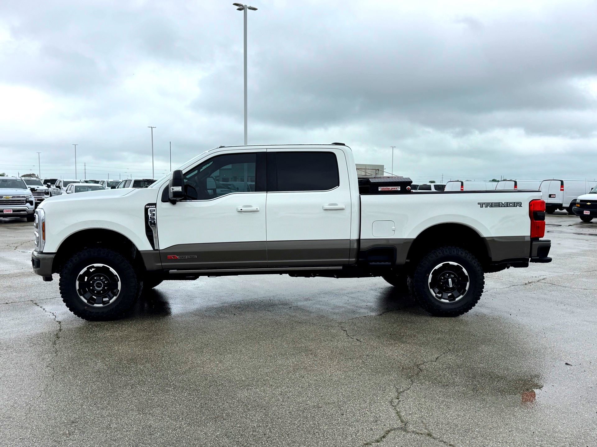 Certified 2026 Ford F350 King Ranch w/ Tremor Off-Road Package AWD/4WD image 10