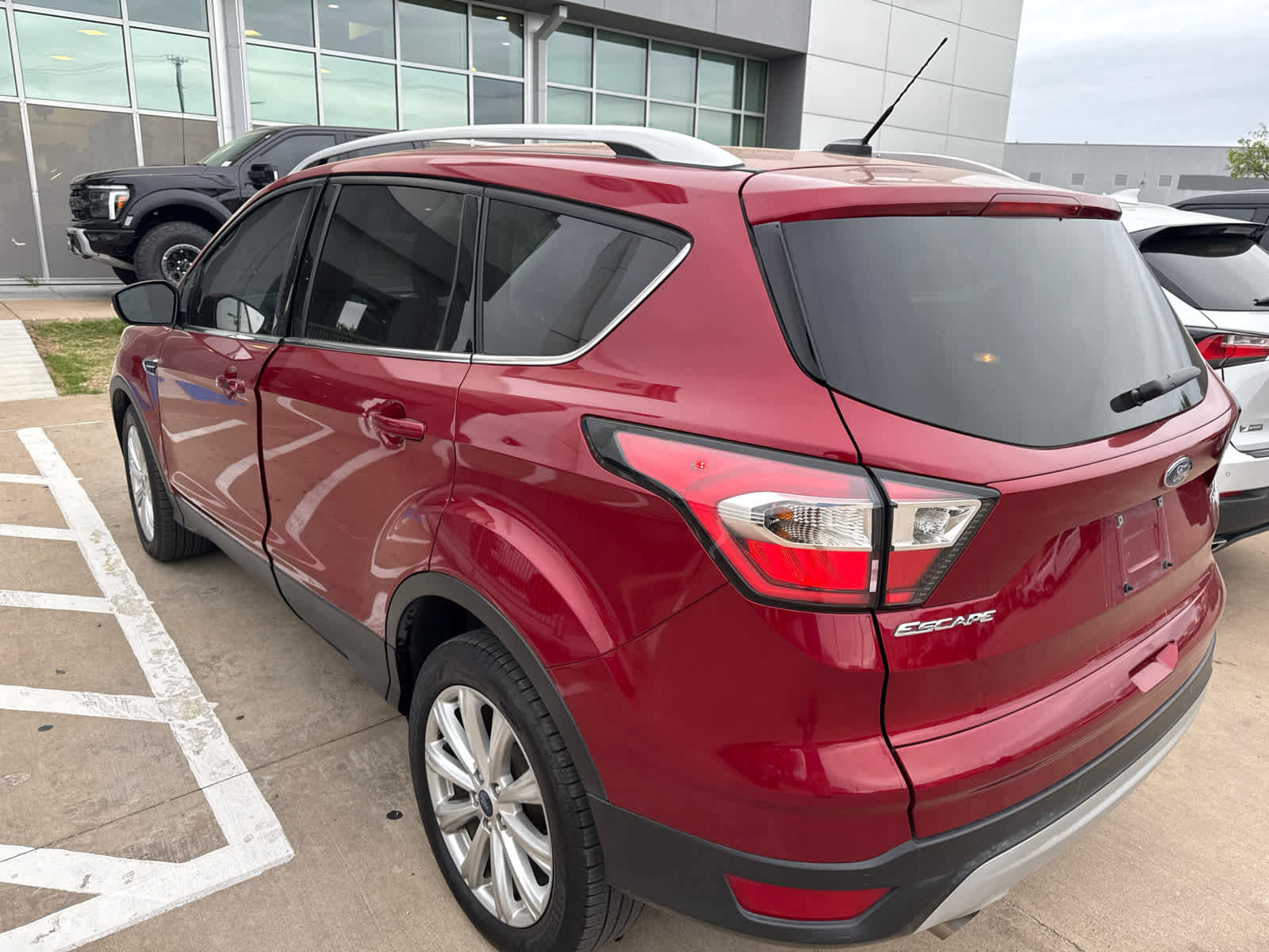 Certified 2017 Ford Escape Titanium image 8