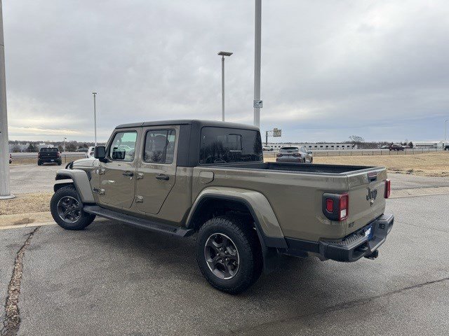 Used 2020 Jeep Gladiator Sport w/ Quick Order Package 24S image 3