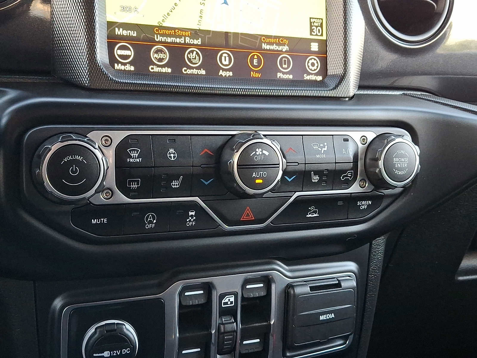 Used 2023 Jeep Wrangler Unlimited Sport AWD/4WD image 15