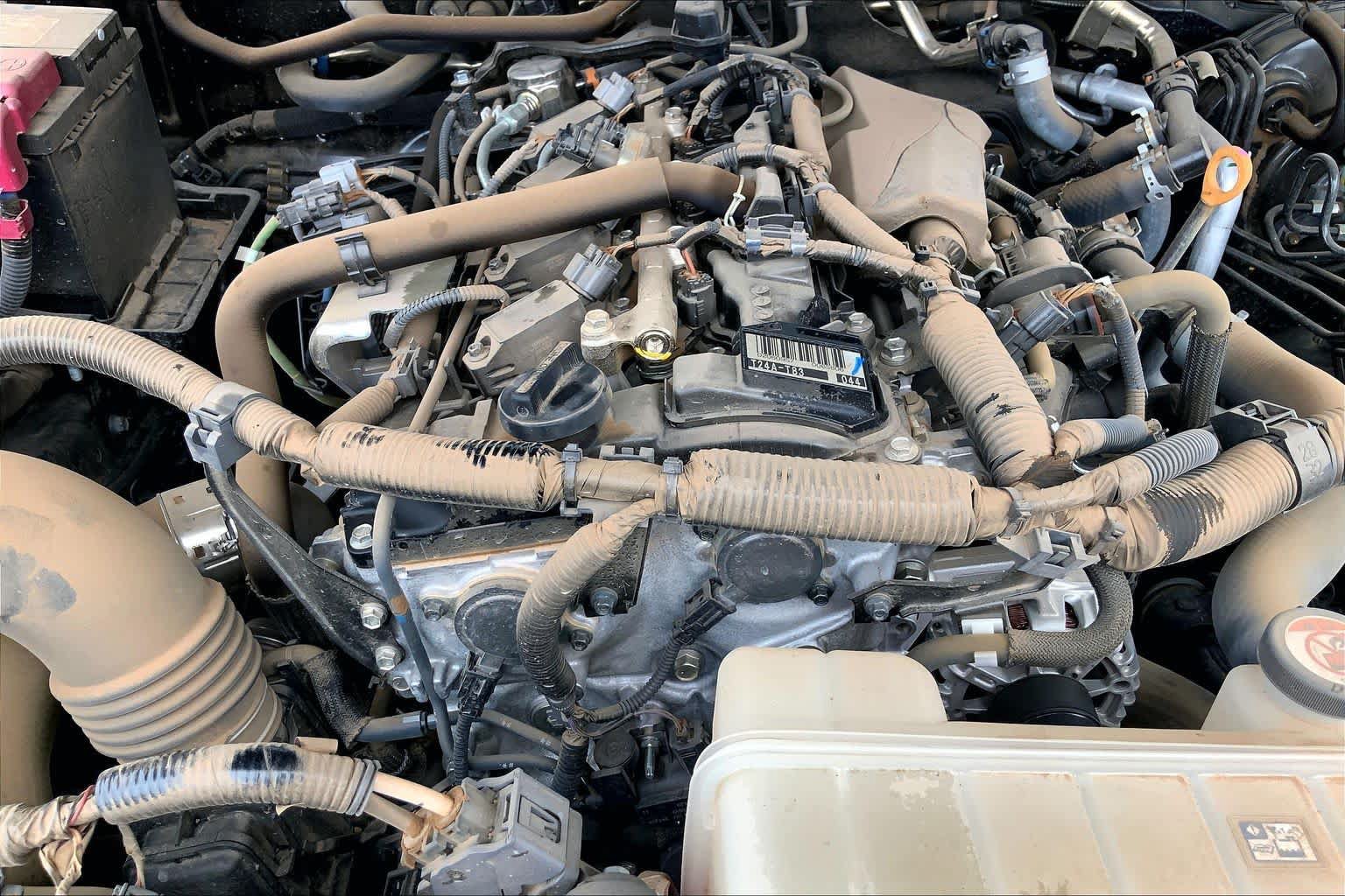 Used 2025 Toyota Tacoma SR RWD image 33