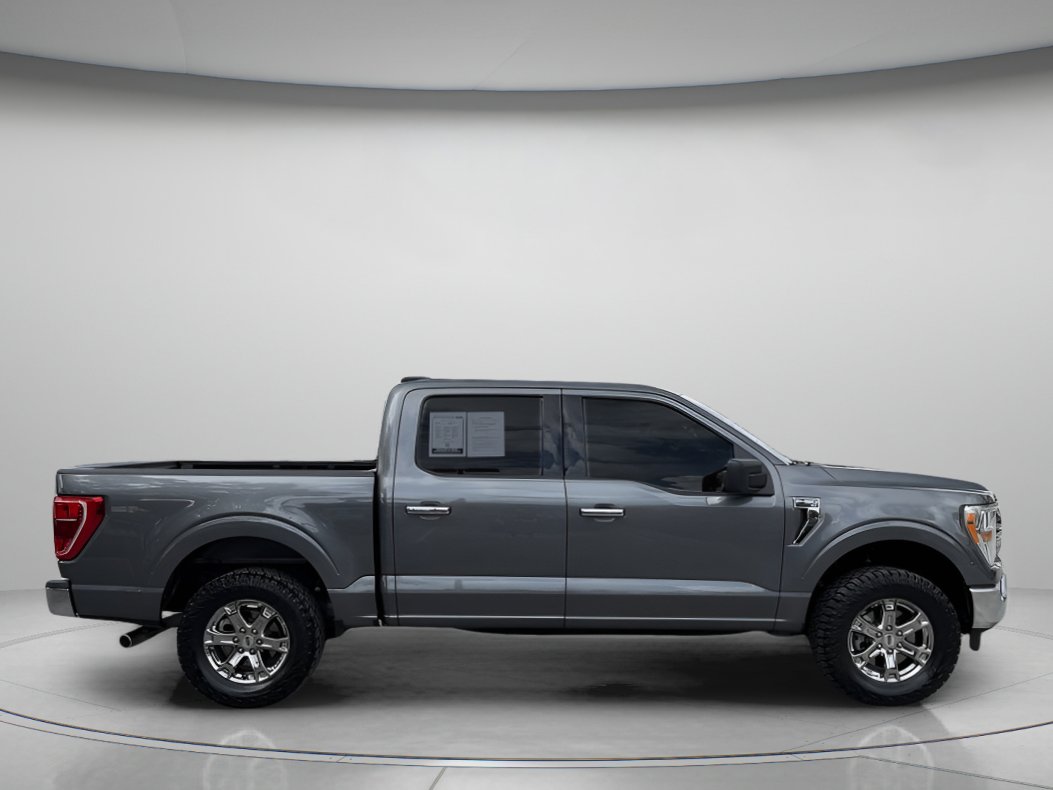 Certified 2022 Ford F150 XLT w/ Equipment Group 301A Mid RWD image 2