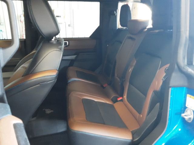 Certified 2024 Ford Bronco Outer Banks w/ Sasquatch Package AWD/4WD image 28