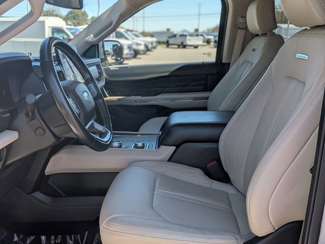 Certified 2024 Ford Expedition Max Platinum image 15