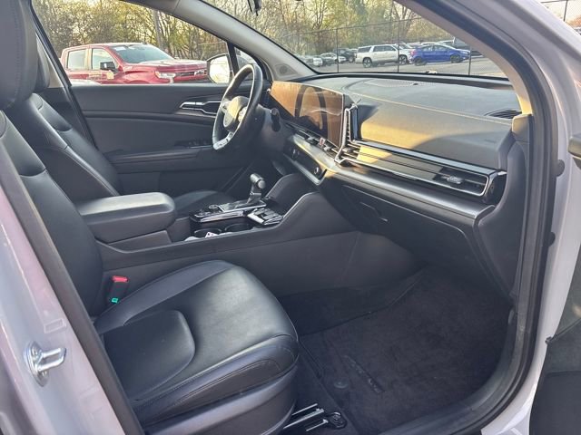 Used 2023 Kia Sportage SX image 8