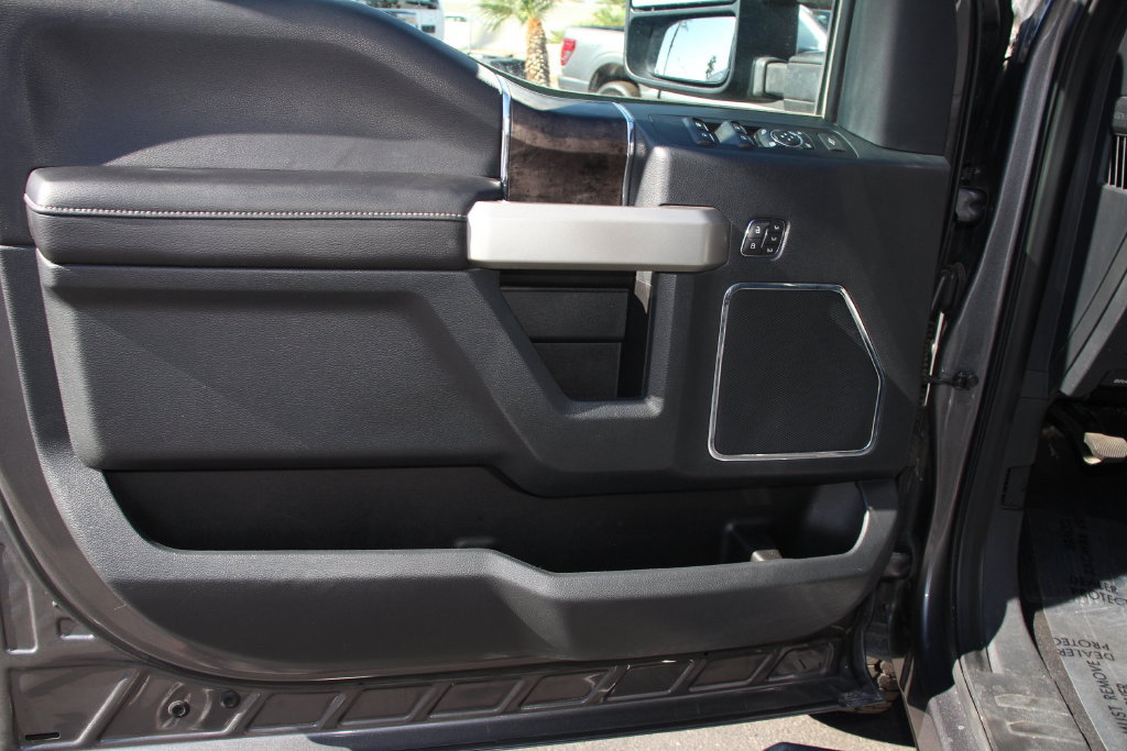 Certified 2022 Ford F250 Lariat w/ Lariat Ultimate Package AWD/4WD image 22
