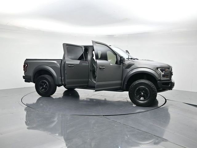 Certified 2018 Ford F150 Raptor w/ Equipment Group 802A Luxury image 46
