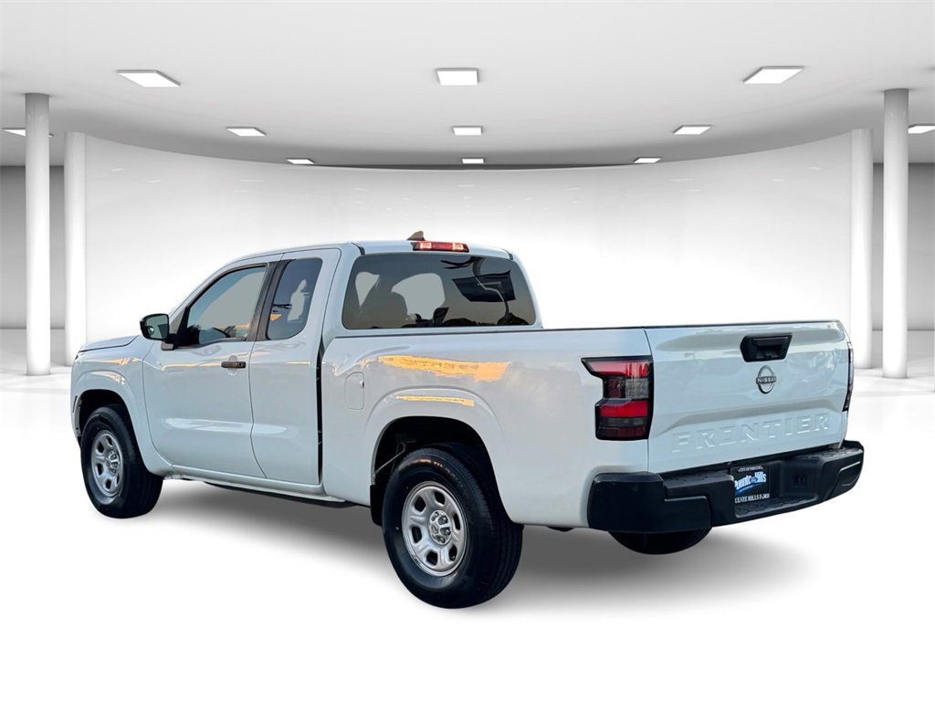 Used 2023 Nissan Frontier S image 3