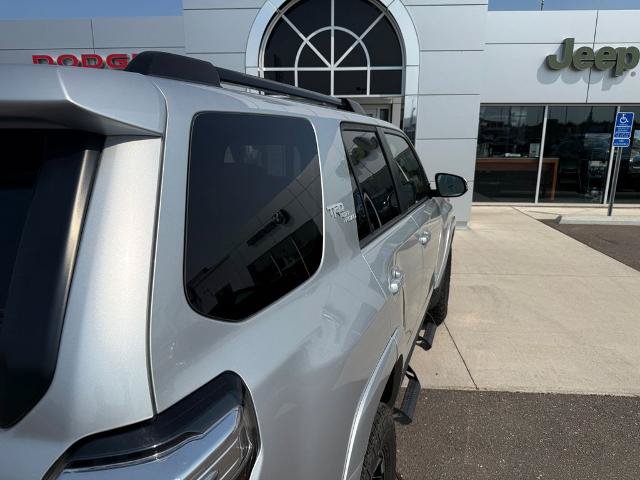 Used 2019 Toyota 4Runner TRD Off-Road Premium AWD/4WD image 16