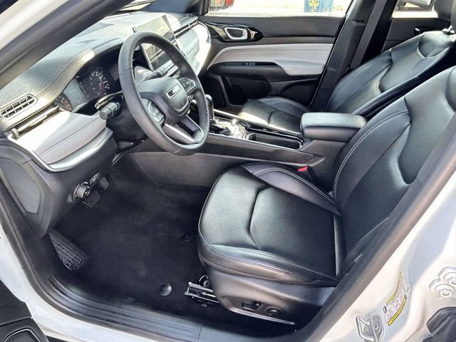 Used 2026 Jeep Compass Limited AWD/4WD image 26