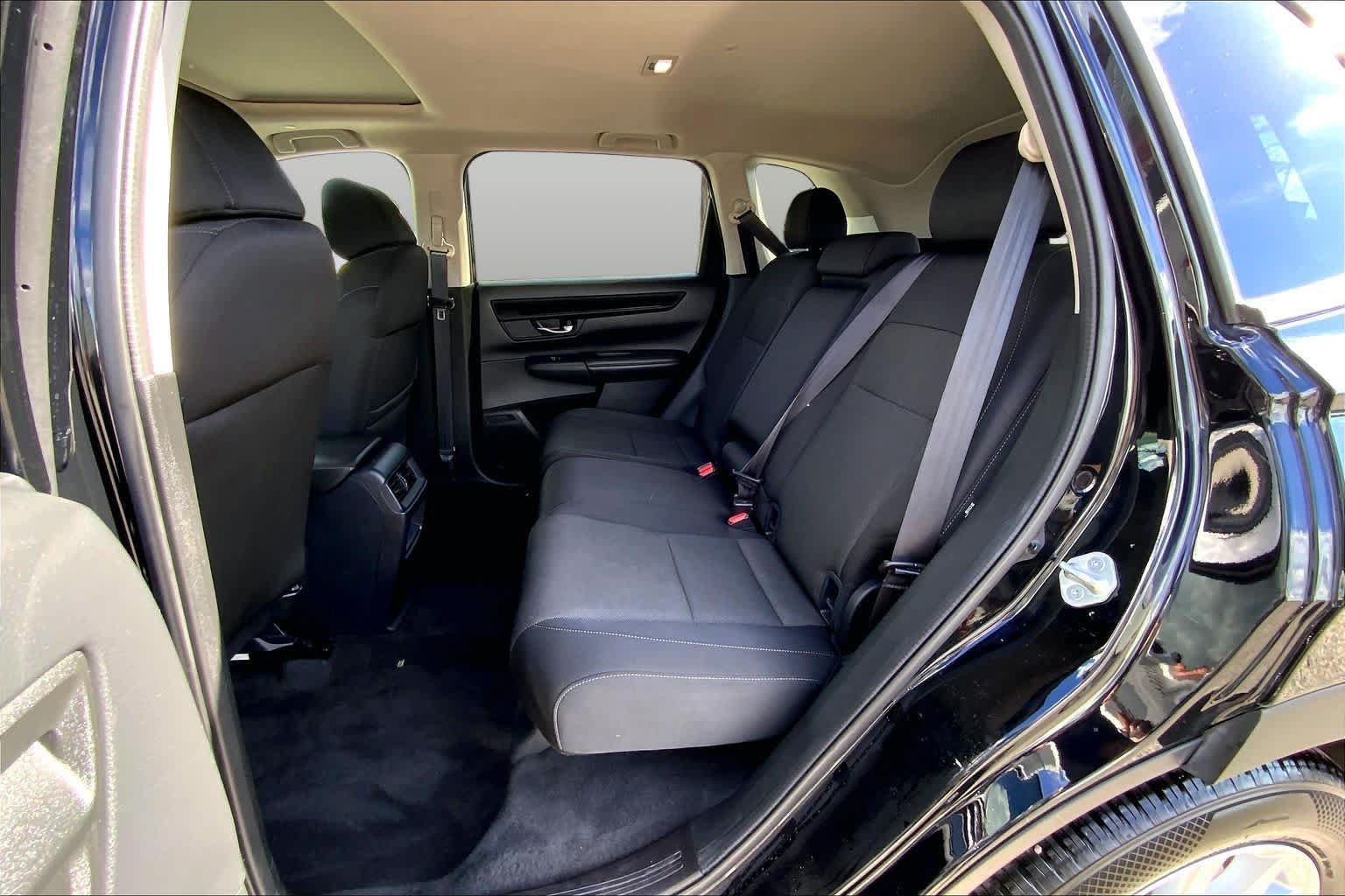 Used 2025 Honda CR-V EX image 21