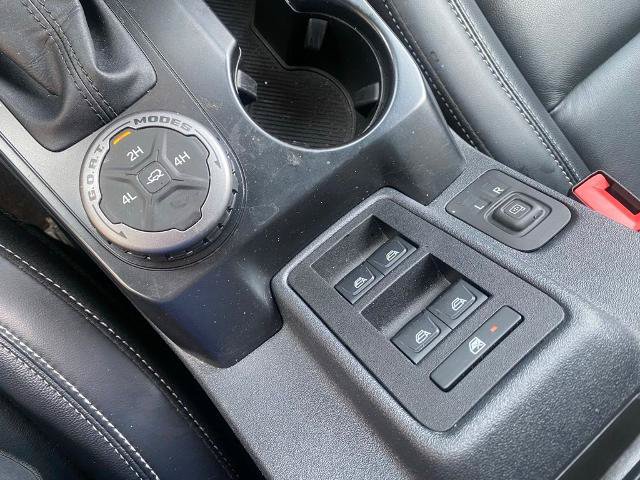 Certified 2025 Ford Bronco Outer Banks AWD/4WD image 26