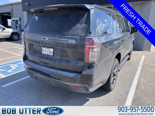 Used 2021 Chevrolet Tahoe Z71 w/ Luxury Package AWD/4WD image 4