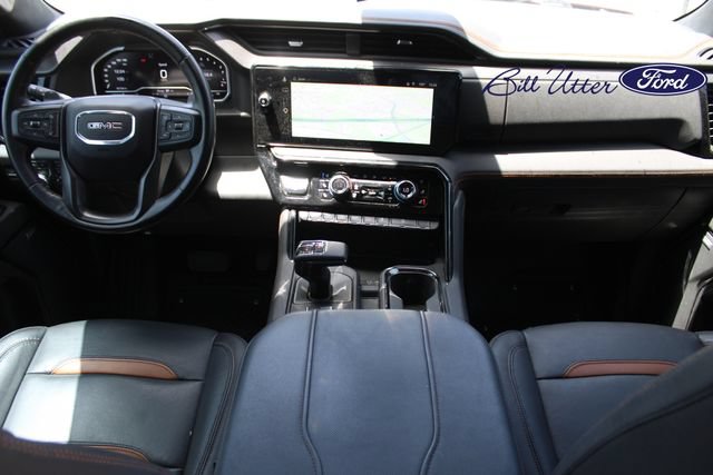 Used 2023 GMC Sierra 1500 AT4 w/ AT4 Premium Package AWD/4WD image 17