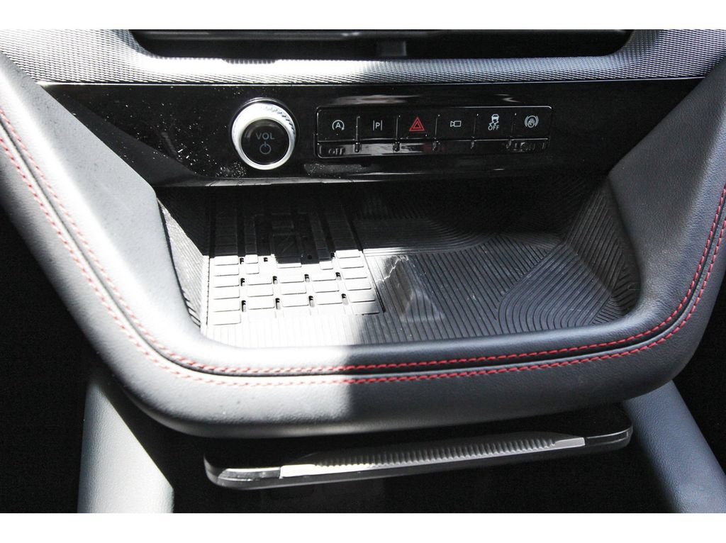 Certified 2025 Ford Explorer ST-Line w/ Premium Package RWD image 27