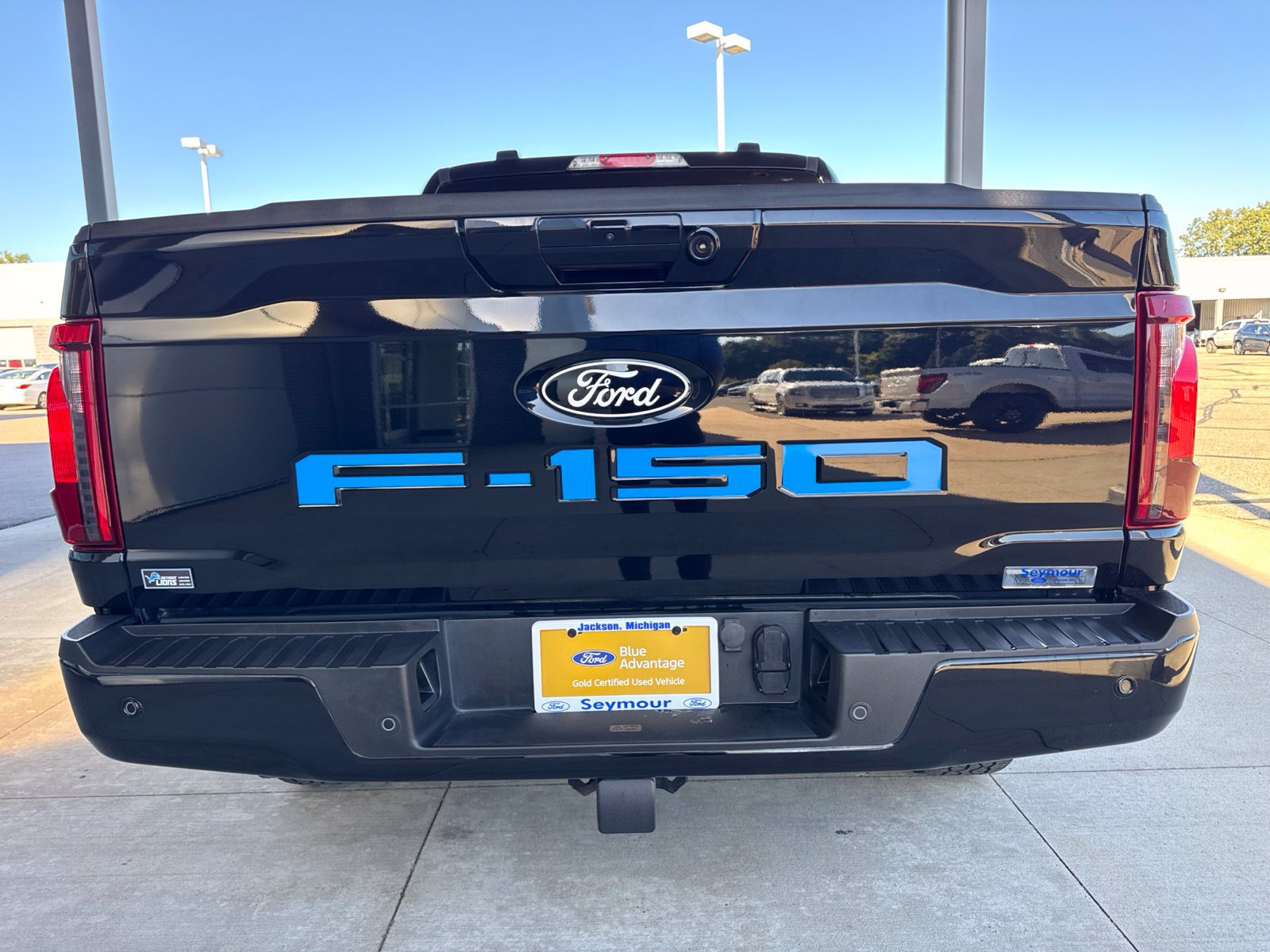 Certified 2024 Ford F150 XLT w/ Equipment Group 302A MID AWD/4WD image 9