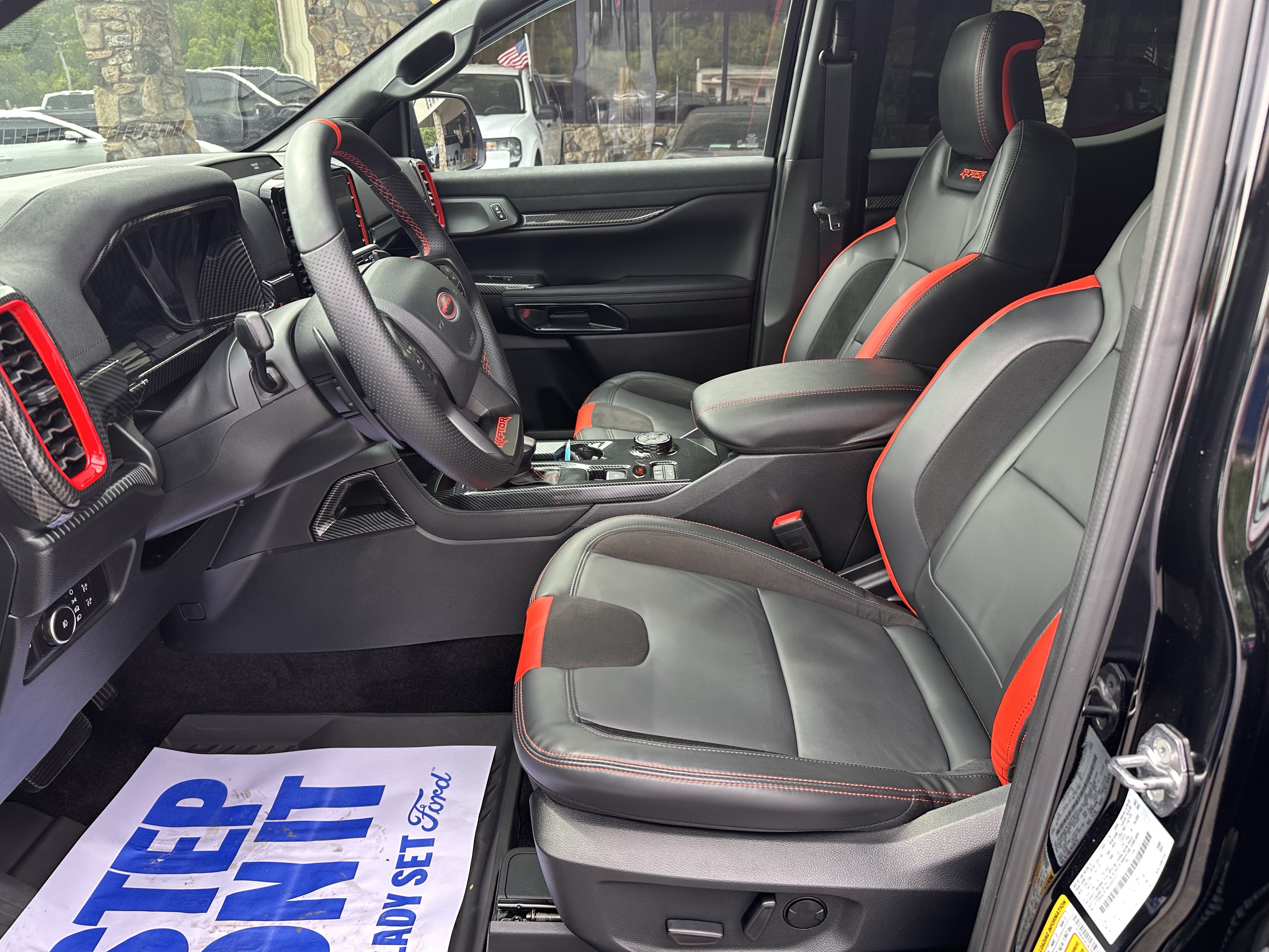 Certified 2024 Ford Ranger Raptor AWD/4WD image 12