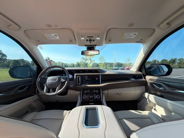 Used 2022 GMC Yukon Denali AWD/4WD image 29