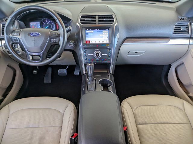 Certified 2019 Ford Explorer Limited w/ Ford Safe & Smart Package image 13