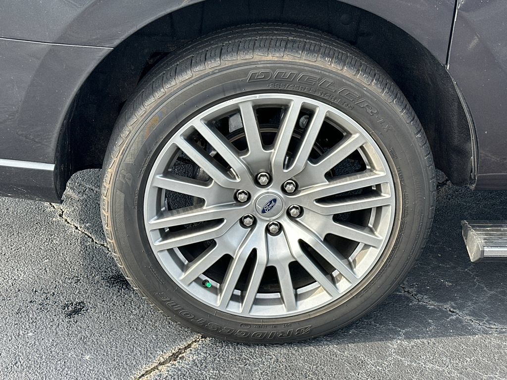 Certified 2022 Ford Expedition Max Platinum RWD image 17