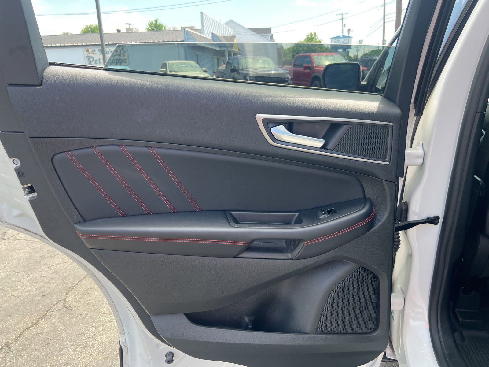 Certified 2023 Ford Edge ST-Line AWD/4WD image 40