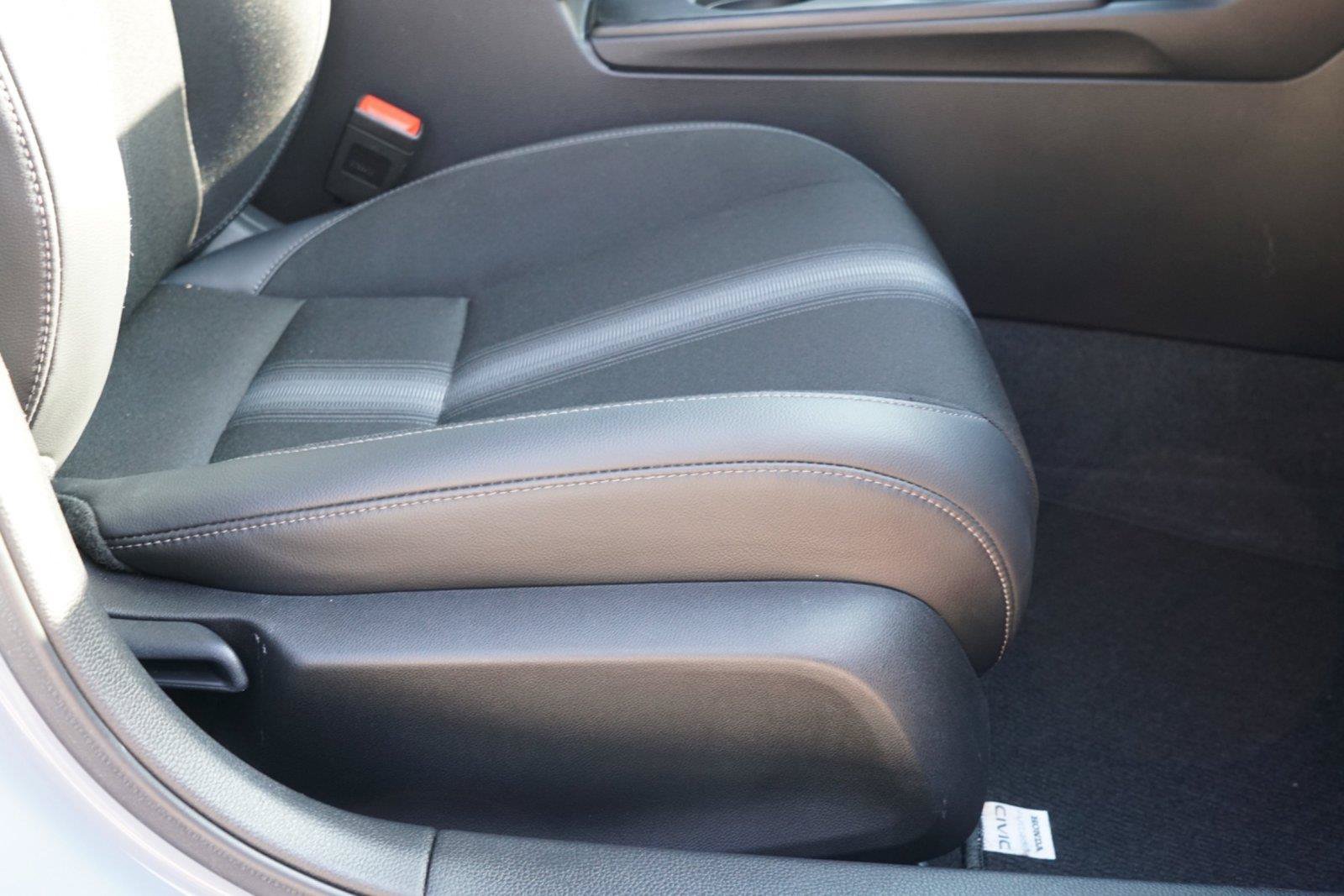 Used 2024 Honda Civic Sport image 27
