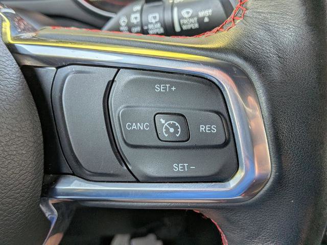 Used 2018 Jeep Wrangler Unlimited Rubicon AWD/4WD image 27