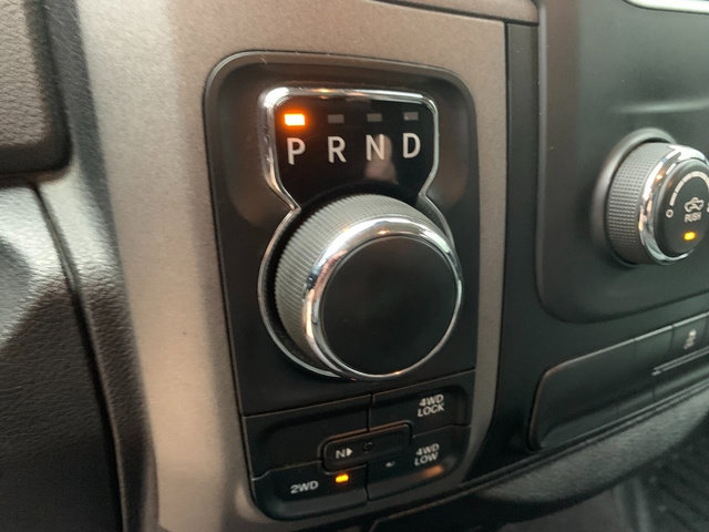 Used 2018 RAM 1500 Express AWD/4WD image 24