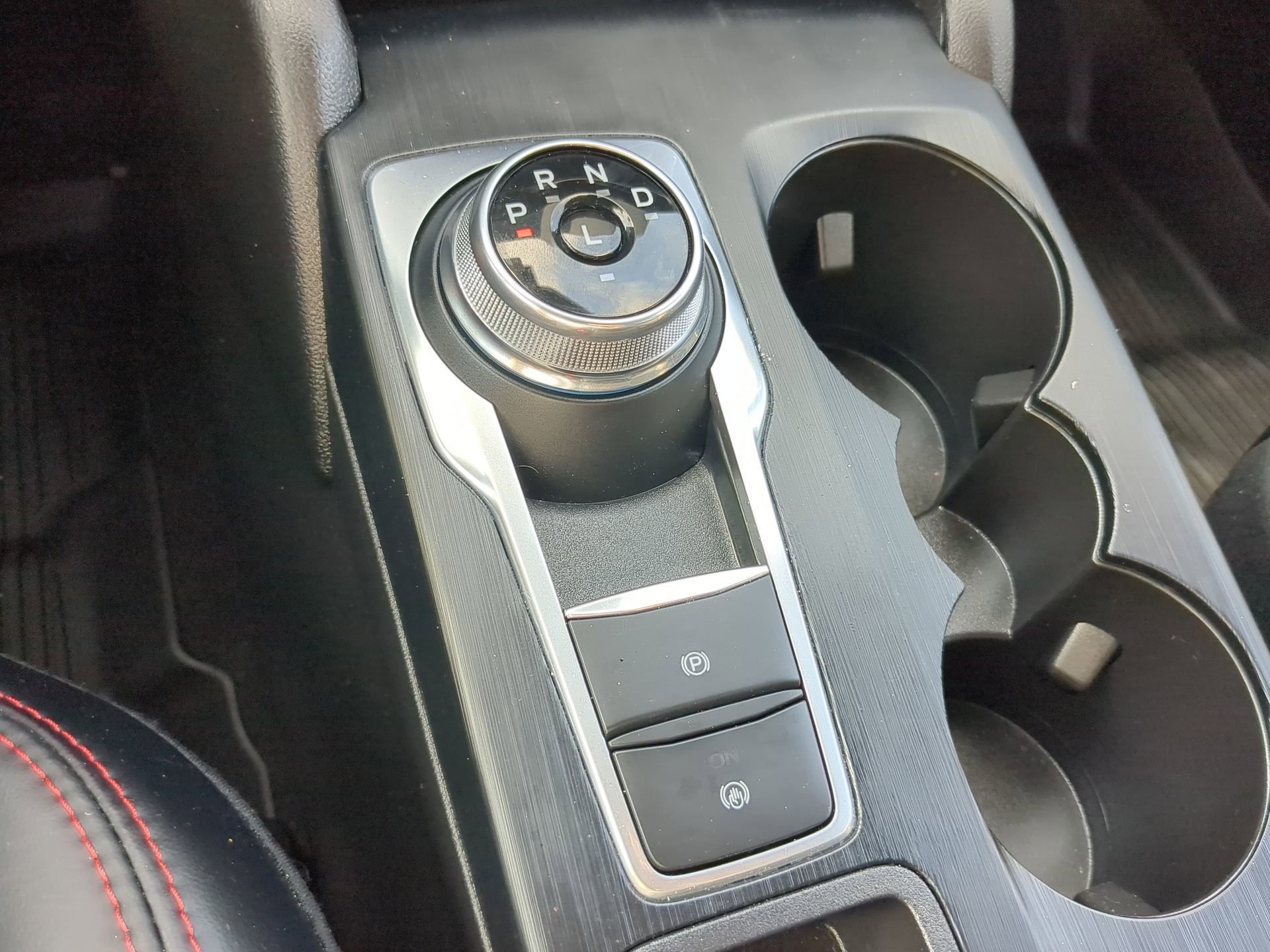 Certified 2025 Ford Escape ST-Line w/ Equipment Group 301A image 54