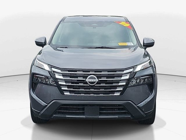 Used 2025 Nissan Rogue SV AWD/4WD image 10