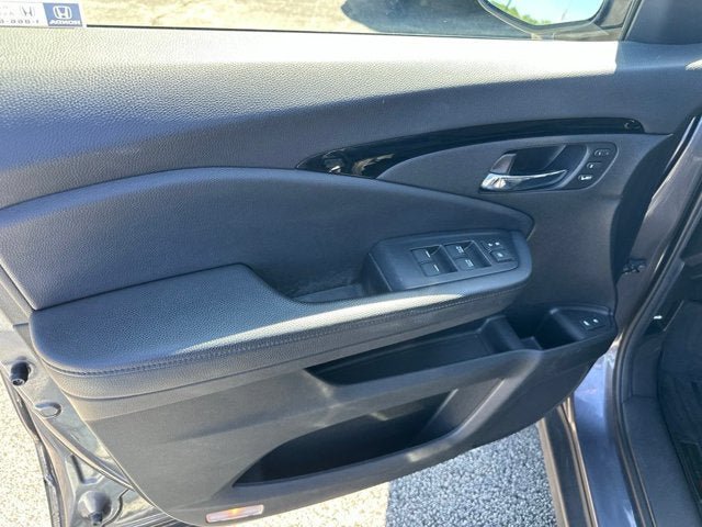 Used 2021 Honda Pilot Touring image 15