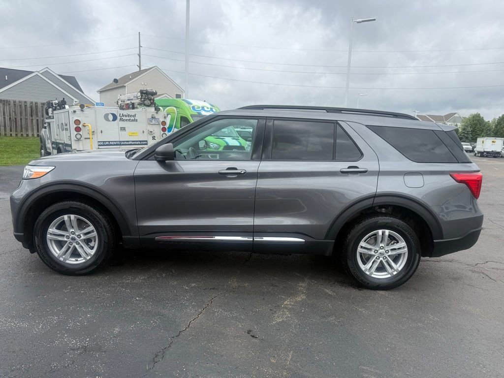 Certified 2024 Ford Explorer XLT AWD/4WD image 6