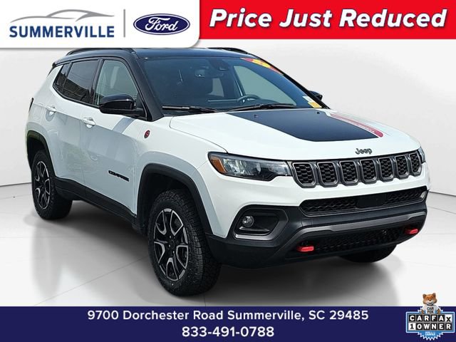 Used 2025 Jeep Compass Trailhawk